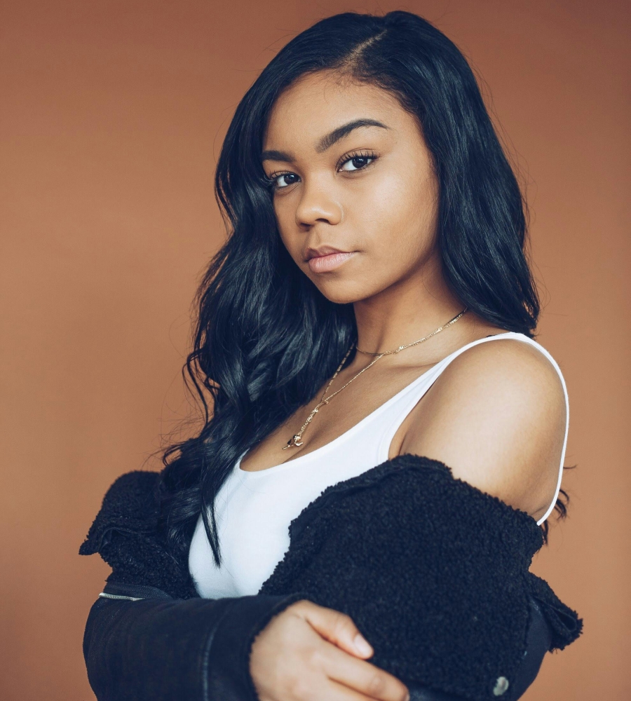 pexels-roseleon-3225901